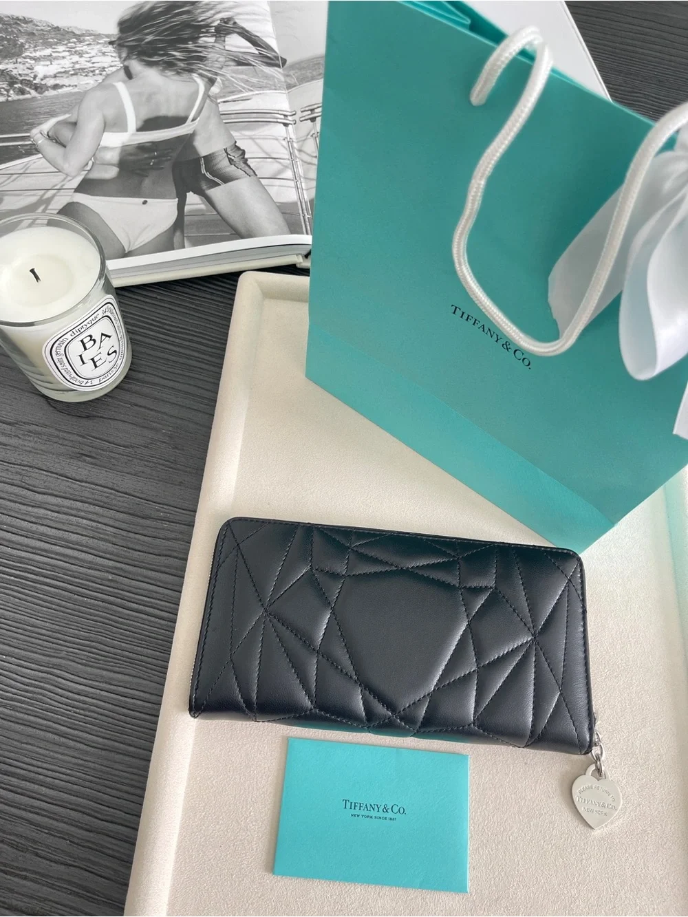 Tiffany & Co. Return to Tiffany Black Padded Lambskin Zip Around Wallet NWT $690